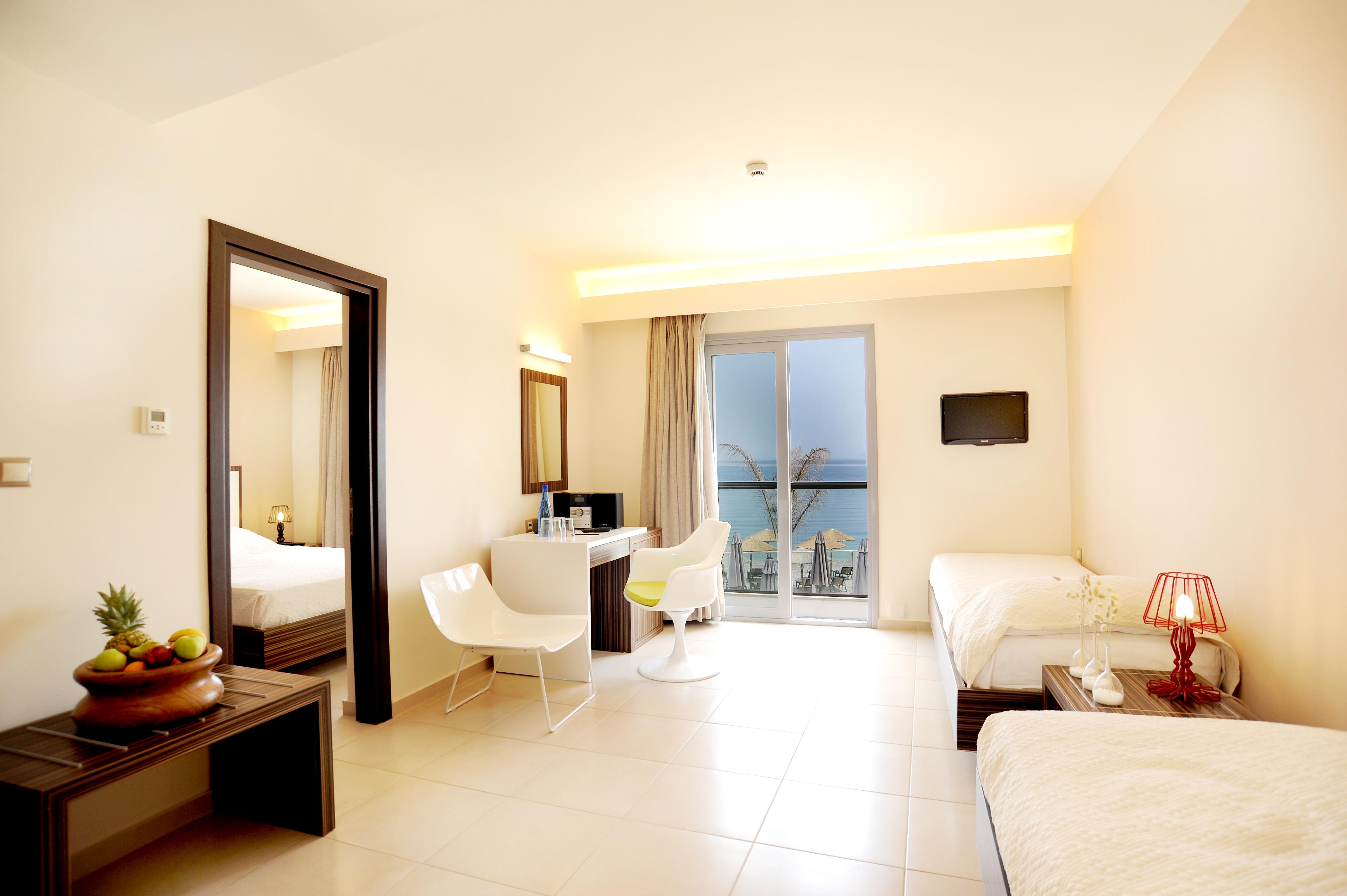 Sikyon Coast Hotel And Resort クシロカストロ エクステリア 写真